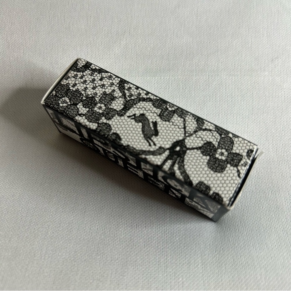 Lipstick Queen Black Lace Rabbit Lipstick - Picture 4 of 10